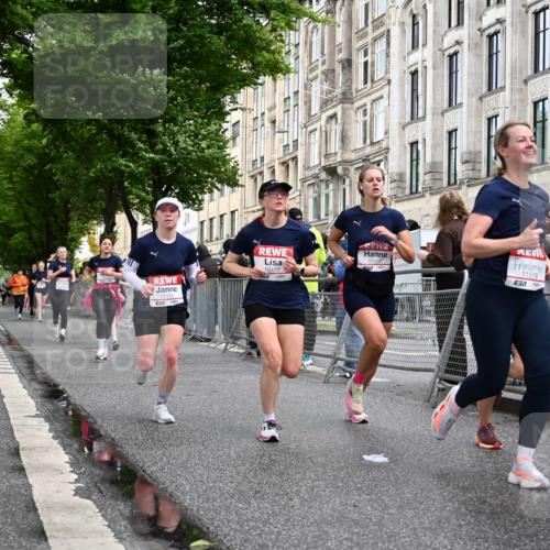 14.06.2026 - REWE Women's Run J. Mangold http://msf.ph/oto/9769417 14.06.2026 09:52:27 Ziel 10168, 10278, 10422, 10490, 10686, 10942, 11174, 11326, 11467, 11519 meine-sportfotos.de