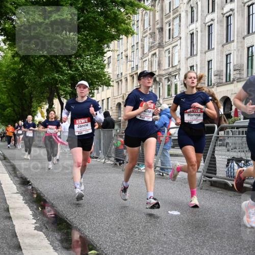 14.06.2026 - REWE Women's Run J. Mangold http://msf.ph/oto/9769419 14.06.2026 09:52:27 Ziel 10168, 10278, 10422, 10490, 10686, 10942, 11174, 11326, 11467, 11519 meine-sportfotos.de