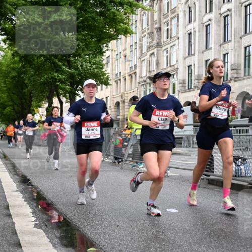 14.06.2026 - REWE Women's Run J. Mangold http://msf.ph/oto/9769421 14.06.2026 09:52:27 Ziel 10168, 10278, 10422, 10490, 10686, 10942, 11174, 11326, 11467, 11519 meine-sportfotos.de