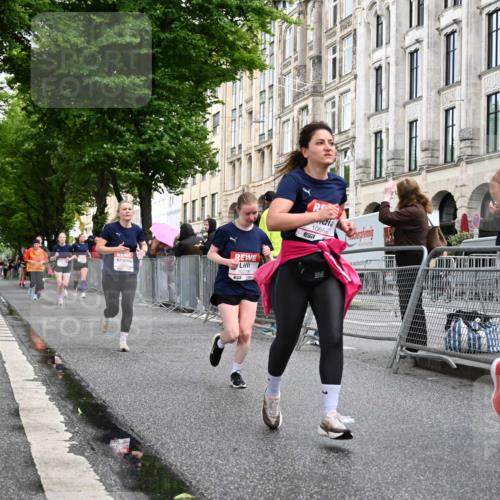 14.06.2026 - REWE Women's Run J. Mangold http://msf.ph/oto/9769446 14.06.2026 09:52:30 Ziel 10278, 10422, 10490, 10629, 10686, 10942, 11123, 11174, 11326, 11467, 11485, 11519 meine-sportfotos.de