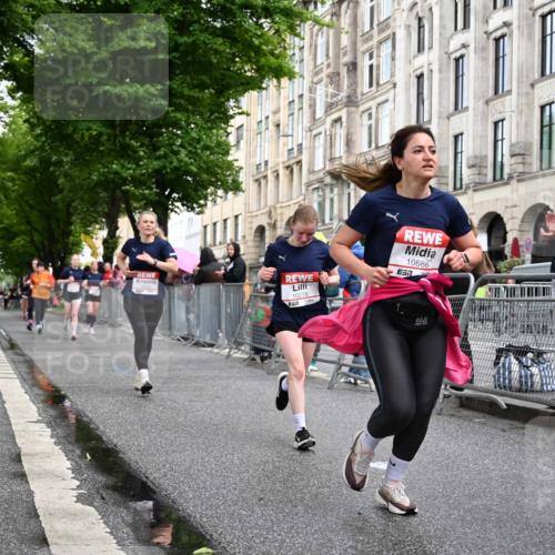 14.06.2026 - REWE Women's Run J. Mangold http://msf.ph/oto/9769449 14.06.2026 09:52:30 Ziel 10278, 10422, 10490, 10629, 10686, 10942, 11123, 11174, 11326, 11467, 11485, 11519 meine-sportfotos.de