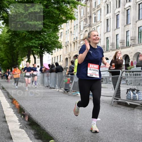 14.06.2026 - REWE Women's Run J. Mangold http://msf.ph/oto/9769468 14.06.2026 09:52:32 Ziel 10278, 10490, 10629, 10686, 11123, 11174, 11467, 11485 meine-sportfotos.de