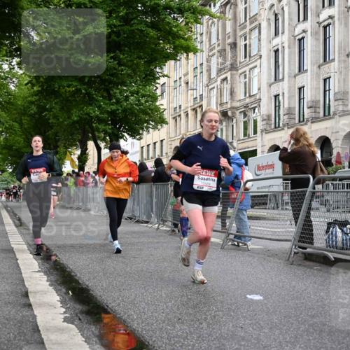 14.06.2026 - REWE Women's Run J. Mangold http://msf.ph/oto/9769478 14.06.2026 09:52:35 Ziel 10490, 10629, 10833, 11123, 11485 meine-sportfotos.de