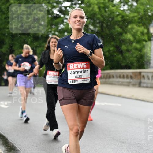 14.06.2026 - REWE Women's Run Dr. Thomas Lammeyer http://msf.ph/oto/9769491 14.06.2026 09:46:34 Laufen 728, 10301 meine-sportfotos.de