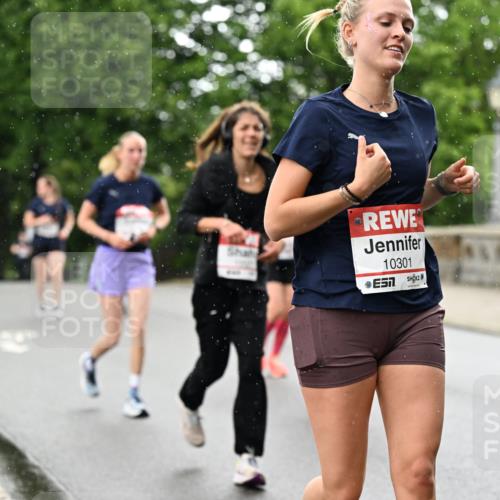 14.06.2026 - REWE Women's Run Dr. Thomas Lammeyer http://msf.ph/oto/9769498 14.06.2026 09:46:35 Laufen 10301 meine-sportfotos.de