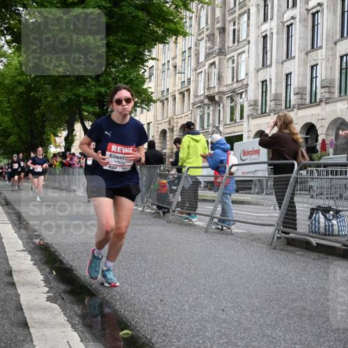 14.06.2026 - REWE Women's Run J. Mangold http://msf.ph/oto/9769572 14.06.2026 09:52:55 Ziel 10693, 10768, 10943, 11173, 11212, 11416, 11510 meine-sportfotos.de