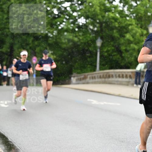 14.06.2026 - REWE Women's Run Dr. Thomas Lammeyer http://msf.ph/oto/9769576 14.06.2026 09:46:41 Laufen 11002 meine-sportfotos.de