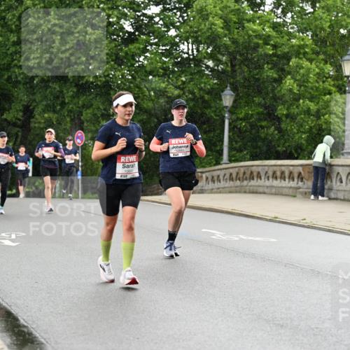 14.06.2026 - REWE Women's Run Dr. Thomas Lammeyer http://msf.ph/oto/9769594 14.06.2026 09:46:42 Laufen 10656, 10683 meine-sportfotos.de