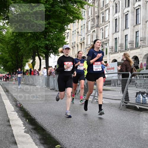 14.06.2026 - REWE Women's Run J. Mangold http://msf.ph/oto/9769602 14.06.2026 09:53:03 Ziel 10107, 10424, 10768, 11212, 11272, 11289 meine-sportfotos.de