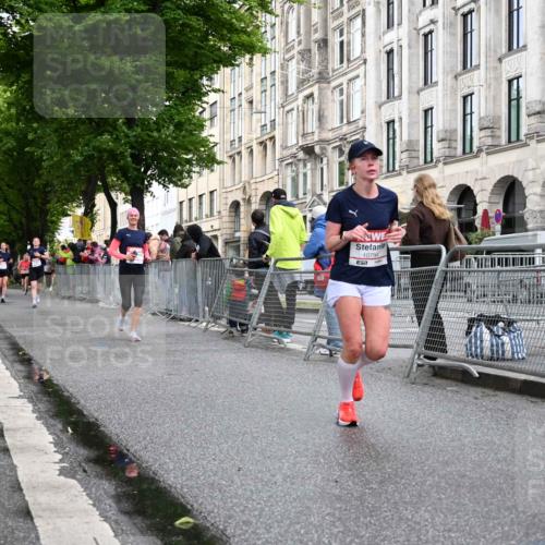 14.06.2026 - REWE Women's Run J. Mangold http://msf.ph/oto/9769629 14.06.2026 09:53:13 Ziel 10794, 10952, 11289 meine-sportfotos.de