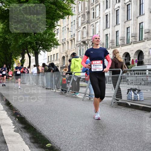 14.06.2026 - REWE Women's Run J. Mangold http://msf.ph/oto/9769640 14.06.2026 09:53:15 Ziel 10794, 10952, 11051 meine-sportfotos.de