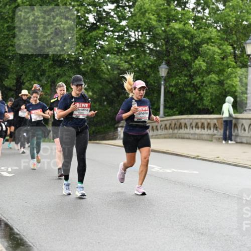 14.06.2026 - REWE Women's Run Dr. Thomas Lammeyer http://msf.ph/oto/9769651 14.06.2026 09:46:46 Laufen 10017, 10551 meine-sportfotos.de