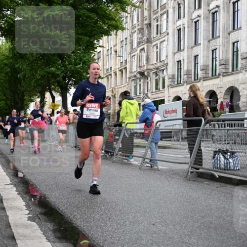 14.06.2026 - REWE Women's Run J. Mangold http://msf.ph/oto/9769660 14.06.2026 09:53:21 Ziel 10062, 10097, 10103, 10632, 10914, 11051, 11468 meine-sportfotos.de