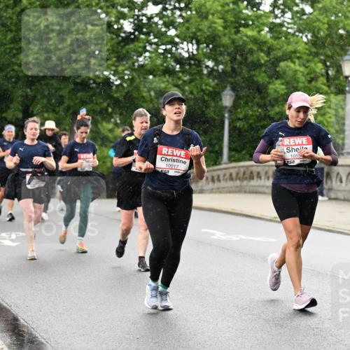 14.06.2026 - REWE Women's Run Dr. Thomas Lammeyer http://msf.ph/oto/9769668 14.06.2026 09:46:47 Laufen 10017, 657, 1055, 7, 6464 meine-sportfotos.de