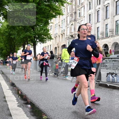 14.06.2026 - REWE Women's Run J. Mangold http://msf.ph/oto/9769681 14.06.2026 09:53:25 Ziel 10062, 10097, 10103, 10478, 10632, 10871, 10914, 11014, 11051, 11468 meine-sportfotos.de