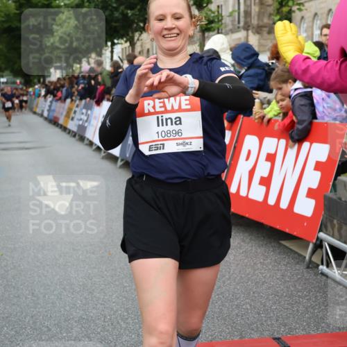 14.06.2026 - REWE Women's Run Strokosch-Dieckow http://msf.ph/oto/9769713 14.06.2026 09:53:55 Ziel 10478, 10632, 10871, 10896, 10914, 11014, 11468 meine-sportfotos.de