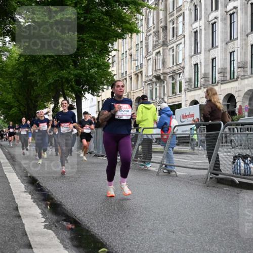 14.06.2026 - REWE Women's Run J. Mangold http://msf.ph/oto/9769755 14.06.2026 09:53:48 Ziel 10236, 10334, 10778, 10783, 11049, 11050, 11184, 11315, 11387, 11389, 11429, 11433 meine-sportfotos.de