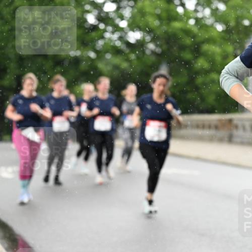 14.06.2026 - REWE Women's Run Dr. Thomas Lammeyer http://msf.ph/oto/9769798 14.06.2026 09:46:56 Laufen 1144 meine-sportfotos.de