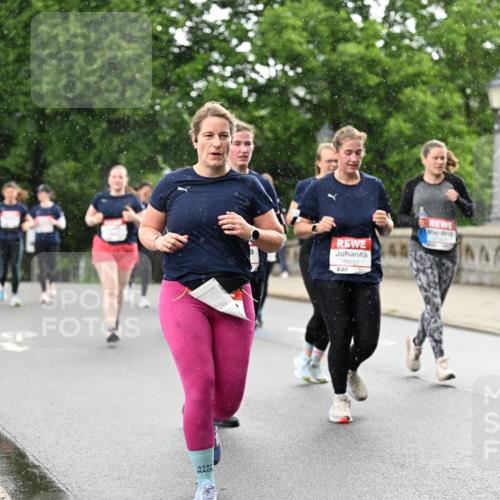 14.06.2026 - REWE Women's Run Dr. Thomas Lammeyer http://msf.ph/oto/9769807 14.06.2026 09:46:58 Laufen 10787, 57 meine-sportfotos.de