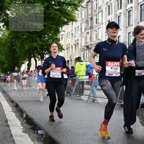 14.06.2026 - REWE Women's Run J. Mangold http://msf.ph/oto/9769811 14.06.2026 09:53:53 Ziel 10012, 10236, 10334, 10356, 10363, 10434, 10778, 10783, 11049, 11050, 11387, 11389, 11395, 11429, 11433, 11502 meine-sportfotos.de