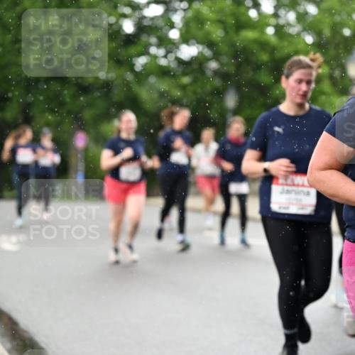 14.06.2026 - REWE Women's Run Dr. Thomas Lammeyer http://msf.ph/oto/9769822 14.06.2026 09:46:59 Laufen 10076, 57 meine-sportfotos.de