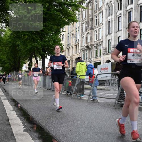 14.06.2026 - REWE Women's Run J. Mangold http://msf.ph/oto/9769859 14.06.2026 09:53:57 Ziel 10012, 10356, 10363, 10434, 10778, 10899, 11395, 11433, 11502 meine-sportfotos.de