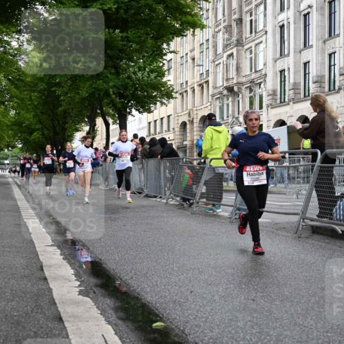 14.06.2026 - REWE Women's Run J. Mangold http://msf.ph/oto/9769974 14.06.2026 09:54:24 Ziel 10066, 10392, 10986, 11368, 11407, 11499 meine-sportfotos.de