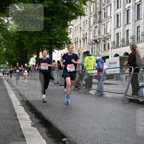 14.06.2026 - REWE Women's Run J. Mangold http://msf.ph/oto/9769993 14.06.2026 09:54:28 Ziel 10066, 10290, 10986, 11179, 11368, 11407, 11438, 11499 meine-sportfotos.de
