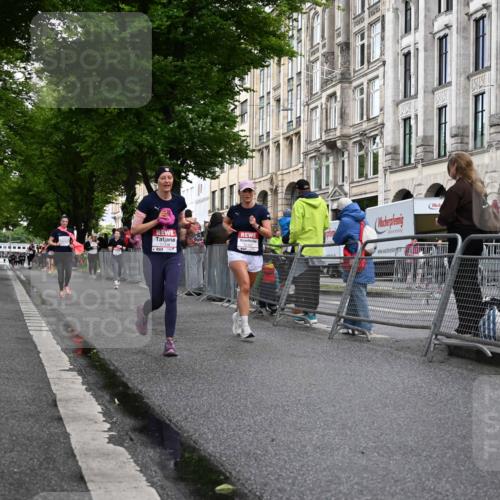 14.06.2026 - REWE Women's Run J. Mangold http://msf.ph/oto/9770014 14.06.2026 09:54:33 Ziel 10066, 10290, 11167, 11179, 11273, 11407, 11438 meine-sportfotos.de