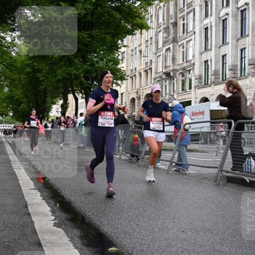 14.06.2026 - REWE Women's Run J. Mangold http://msf.ph/oto/9770022 14.06.2026 09:54:34 Ziel 10290, 11167, 11179, 11273, 11407, 11438 meine-sportfotos.de