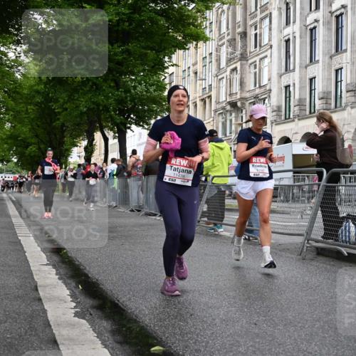 14.06.2026 - REWE Women's Run J. Mangold http://msf.ph/oto/9770026 14.06.2026 09:54:34 Ziel 10290, 11167, 11179, 11273, 11407, 11438 meine-sportfotos.de