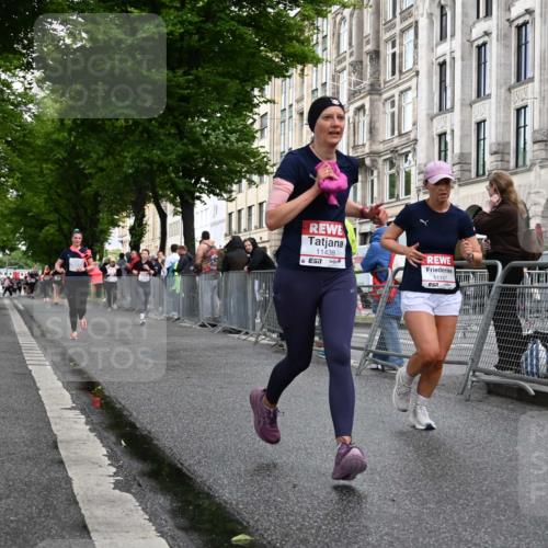 14.06.2026 - REWE Women's Run J. Mangold http://msf.ph/oto/9770028 14.06.2026 09:54:34 Ziel 10290, 11167, 11179, 11273, 11407, 11438 meine-sportfotos.de