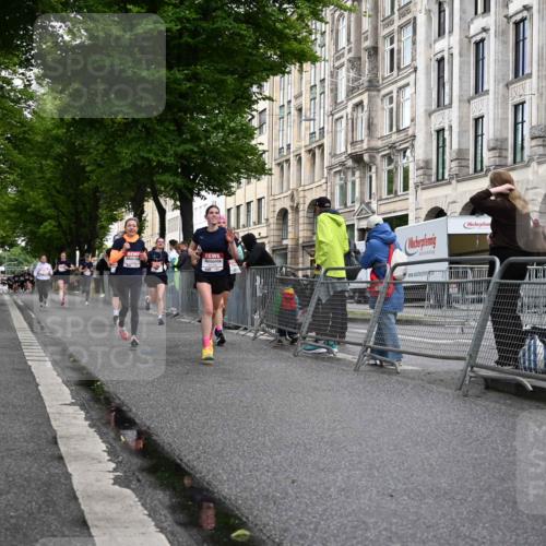 14.06.2026 - REWE Women's Run J. Mangold http://msf.ph/oto/9770053 14.06.2026 09:54:45 Ziel 10352, 10526, 11056, 11238, 11266, 11270, 11335 meine-sportfotos.de