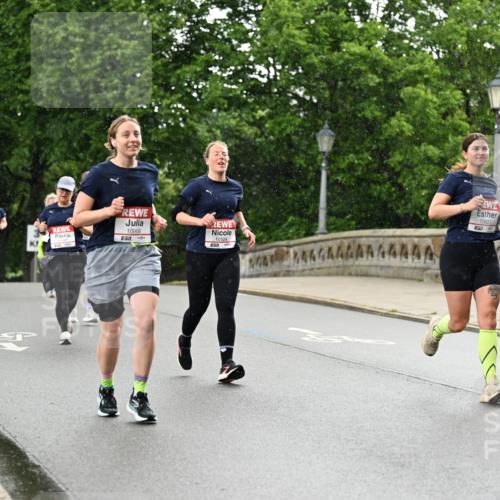 14.06.2026 - REWE Women's Run Dr. Thomas Lammeyer http://msf.ph/oto/9770075 14.06.2026 09:47:15 Laufen 57, 10968, 10524, 10822, 57 meine-sportfotos.de