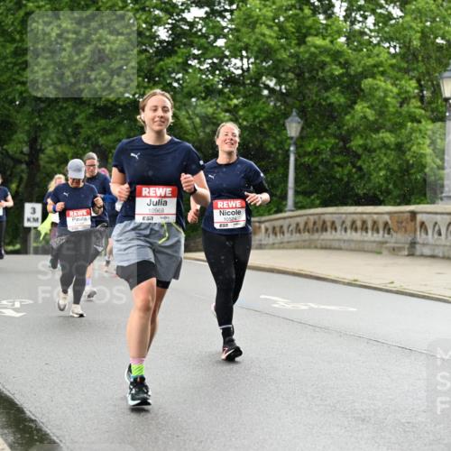14.06.2026 - REWE Women's Run Dr. Thomas Lammeyer http://msf.ph/oto/9770083 14.06.2026 09:47:15 Laufen 10968, 7, 10524, 10822, 57 meine-sportfotos.de