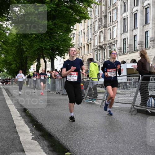 14.06.2026 - REWE Women's Run J. Mangold http://msf.ph/oto/9770084 14.06.2026 09:54:49 Ziel 10154, 10343, 10352, 10526, 11056, 11238, 11335 meine-sportfotos.de