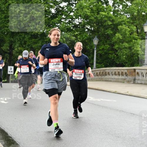 14.06.2026 - REWE Women's Run Dr. Thomas Lammeyer http://msf.ph/oto/9770085 14.06.2026 09:47:15 Laufen 10968, 10524, 10822 meine-sportfotos.de
