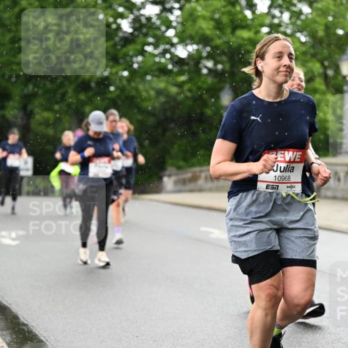 14.06.2026 - REWE Women's Run Dr. Thomas Lammeyer http://msf.ph/oto/9770102 14.06.2026 09:47:16 Laufen 10968 meine-sportfotos.de