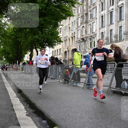 14.06.2026 - REWE Women's Run J. Mangold http://msf.ph/oto/9770103 14.06.2026 09:54:52 Ziel 10154, 10343, 10352, 10526, 10997, 11056, 11238, 11335 meine-sportfotos.de