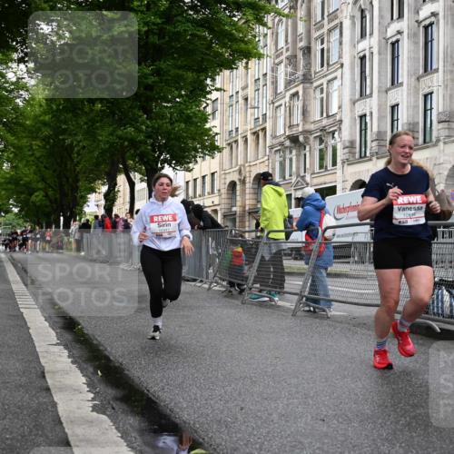 14.06.2026 - REWE Women's Run J. Mangold http://msf.ph/oto/9770105 14.06.2026 09:54:52 Ziel 10154, 10343, 10352, 10526, 10997, 11056, 11238, 11335 meine-sportfotos.de