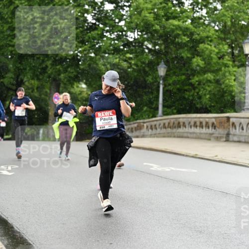14.06.2026 - REWE Women's Run Dr. Thomas Lammeyer http://msf.ph/oto/9770117 14.06.2026 09:47:17 Laufen 10900, 657 meine-sportfotos.de