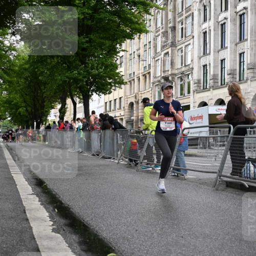 14.06.2026 - REWE Women's Run J. Mangold http://msf.ph/oto/9770118 14.06.2026 09:54:54 Ziel 10154, 10343, 10526, 10997 meine-sportfotos.de