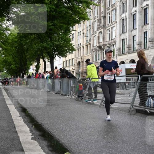 14.06.2026 - REWE Women's Run J. Mangold http://msf.ph/oto/9770119 14.06.2026 09:54:55 Ziel 10154, 10343, 10997 meine-sportfotos.de