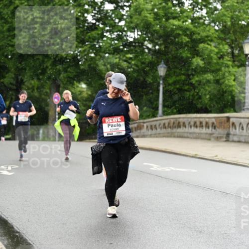 14.06.2026 - REWE Women's Run Dr. Thomas Lammeyer http://msf.ph/oto/9770120 14.06.2026 09:47:17 Laufen 10900 meine-sportfotos.de