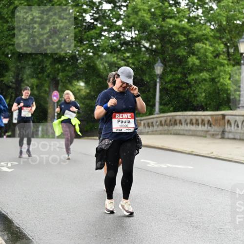 14.06.2026 - REWE Women's Run Dr. Thomas Lammeyer http://msf.ph/oto/9770122 14.06.2026 09:47:18 Laufen 10900 meine-sportfotos.de