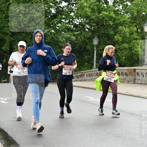 14.06.2026 - REWE Women's Run Dr. Thomas Lammeyer http://msf.ph/oto/9770166 14.06.2026 09:47:20 Laufen 11118, 51, 10375, 10980 meine-sportfotos.de