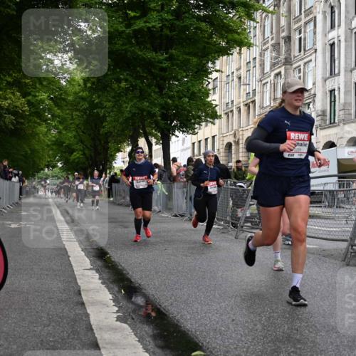 14.06.2026 - REWE Women's Run J. Mangold http://msf.ph/oto/9770176 14.06.2026 09:55:13 Ziel 10150, 10231, 10372, 10496, 10810, 11089, 11300, 11454 meine-sportfotos.de