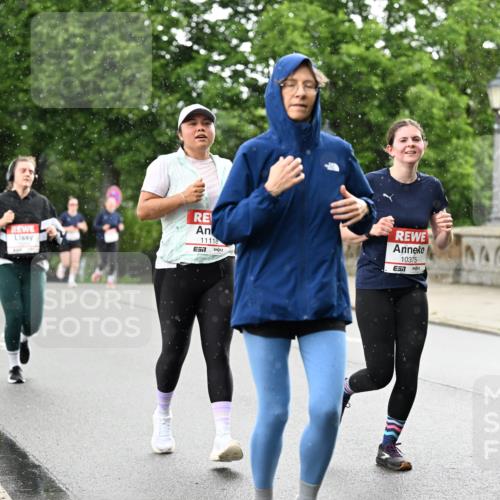 14.06.2026 - REWE Women's Run Dr. Thomas Lammeyer http://msf.ph/oto/9770181 14.06.2026 09:47:22 Laufen 11118, 7, 10375, 7, 10980 meine-sportfotos.de