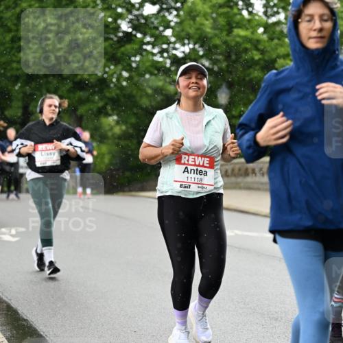 14.06.2026 - REWE Women's Run Dr. Thomas Lammeyer http://msf.ph/oto/9770188 14.06.2026 09:47:22 Laufen 11118, 57, 10315, 57 meine-sportfotos.de
