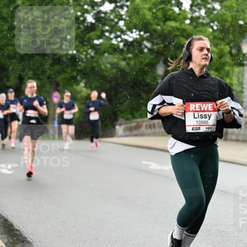 14.06.2026 - REWE Women's Run Dr. Thomas Lammeyer http://msf.ph/oto/9770220 14.06.2026 09:47:24 Laufen 10988 meine-sportfotos.de